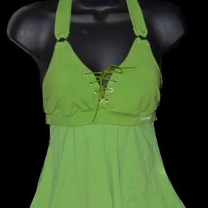 PLANET BODY ACTIVEWEAR TOP IN BEAUTIDFUL SHADE OF GREEN